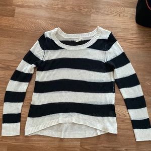 Billabong sweater